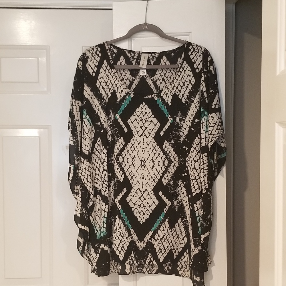 2x Pure Energy Batwing Blouse